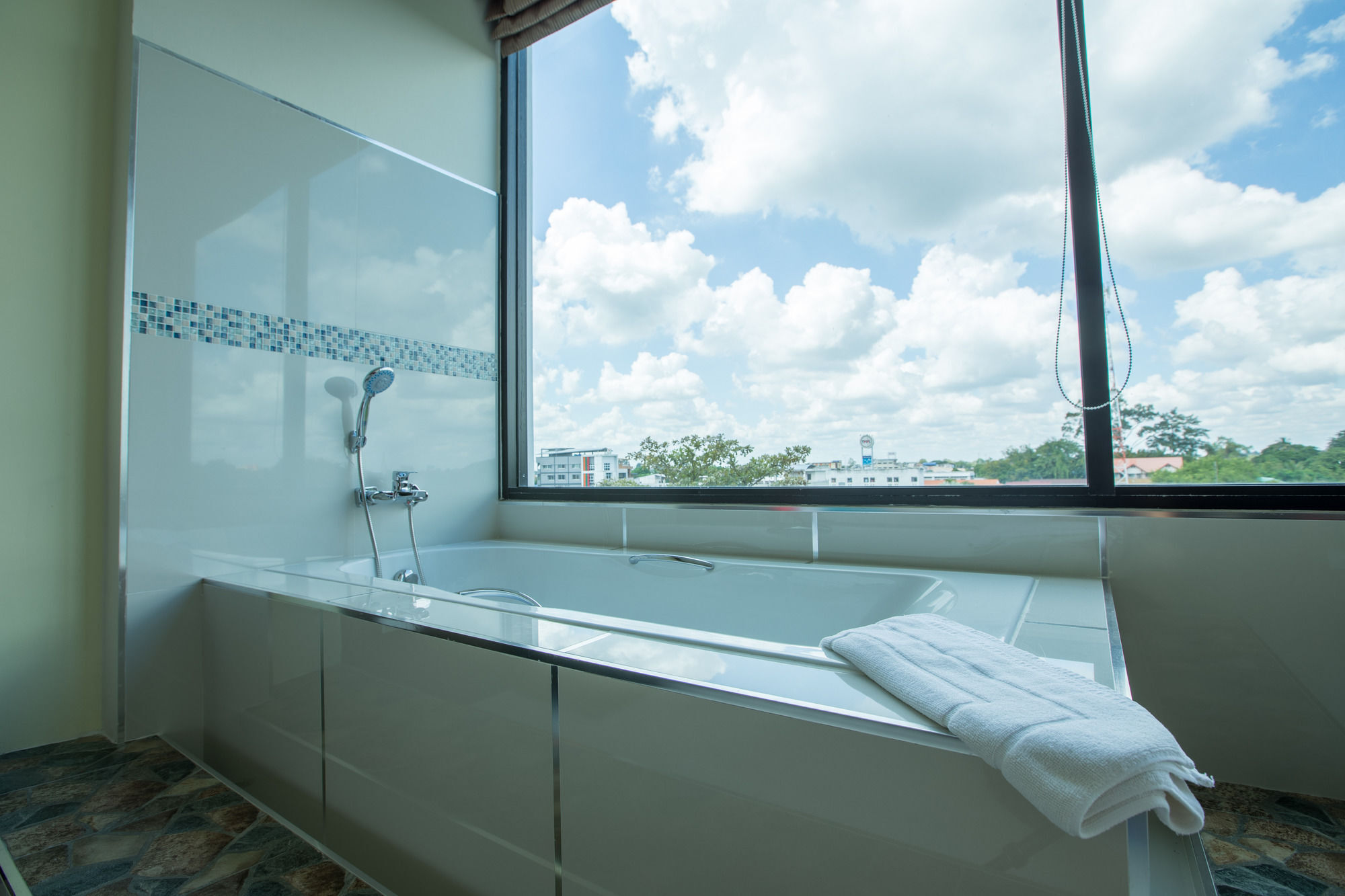 The Rich Hotel Ubonratchathani Ubon Ratchathani Eksteriør bilde